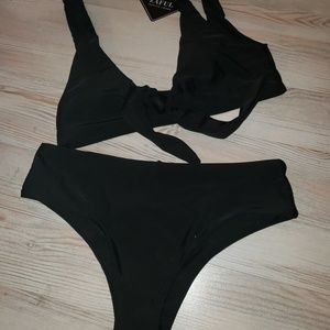 NEW BLACK BIKINI
